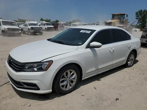 1VWAT7A35HC003058 2017 VOLKSWAGEN PASSAT - Image 1