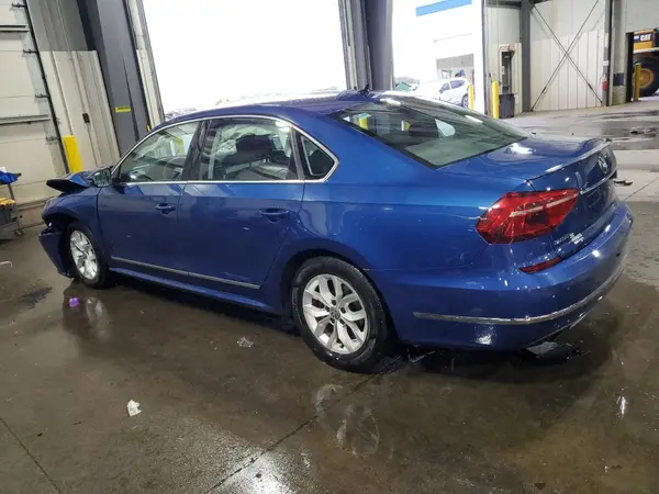 1VWAT7A35HC005988 2017 VOLKSWAGEN PASSAT - Image 2