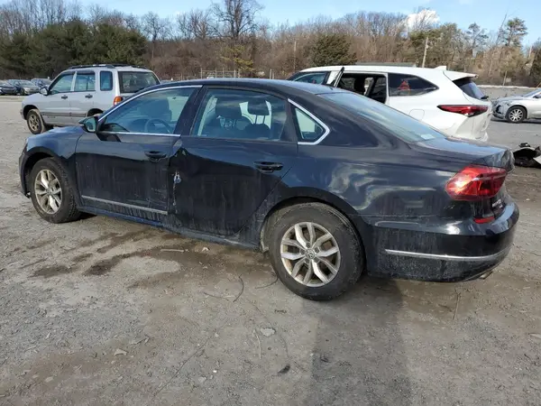 1VWAT7A35HC007319 2017 VOLKSWAGEN PASSAT - Image 2