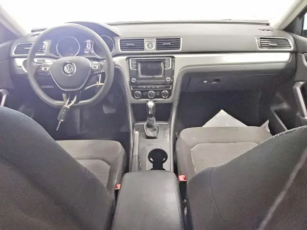 1VWAT7A35HC007787 2017 VOLKSWAGEN PASSAT - Image 8