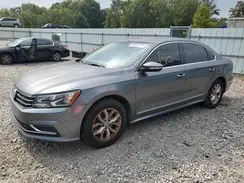 1VWAT7A35HC014528 2017 VOLKSWAGEN PASSAT