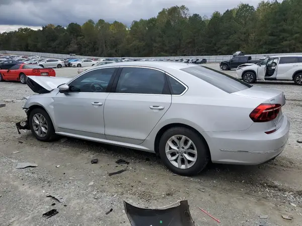 1VWAT7A35HC015789 2017 VOLKSWAGEN PASSAT - Image 2