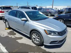 1VWAT7A35HC018238 2017 VOLKSWAGEN PASSAT