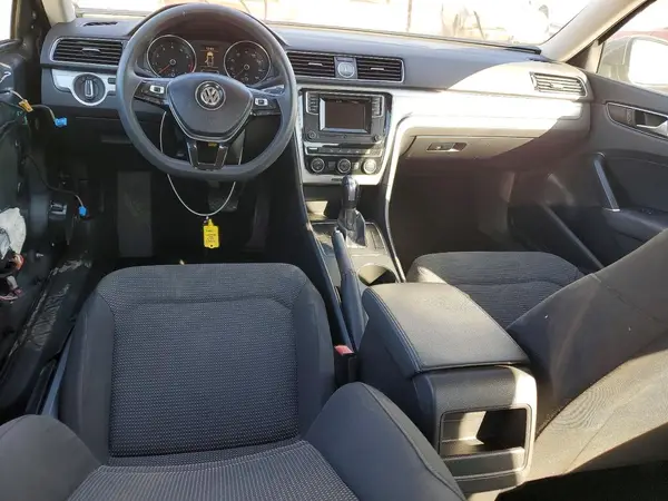 1VWAT7A35HC021852 2017 VOLKSWAGEN PASSAT - Image 8