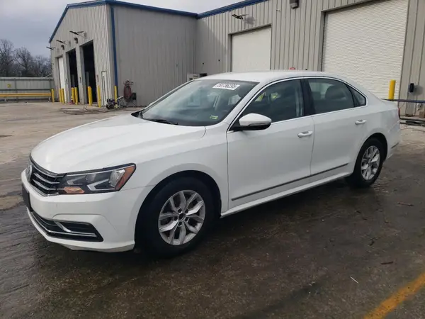 1VWAT7A35HC040188 2017 VOLKSWAGEN PASSAT - Image 1
