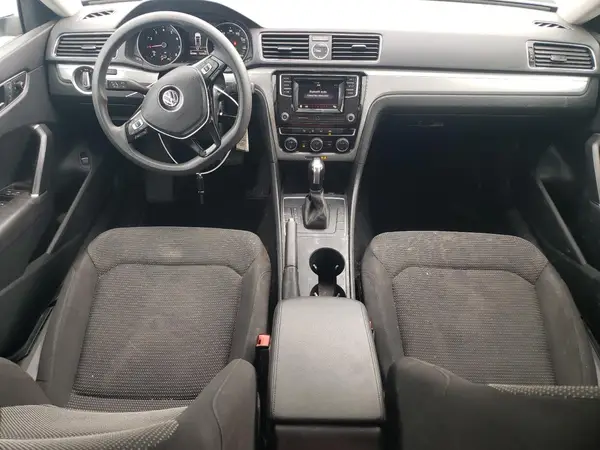 1VWAT7A35HC040188 2017 VOLKSWAGEN PASSAT - Image 8