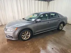 1VWAT7A35HC042202 2017 VOLKSWAGEN PASSAT