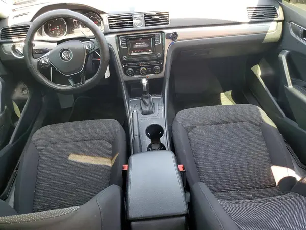 1VWAT7A35HC042622 2017 VOLKSWAGEN PASSAT - Image 8