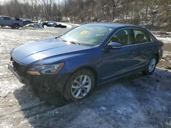 1VWAT7A35HC053068 2017 VOLKSWAGEN PASSAT - Image 1