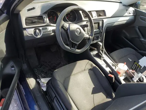 1VWAT7A35HC053068 2017 VOLKSWAGEN PASSAT - Image 8