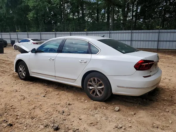 1VWAT7A35HC053149 2017 VOLKSWAGEN PASSAT - Image 2