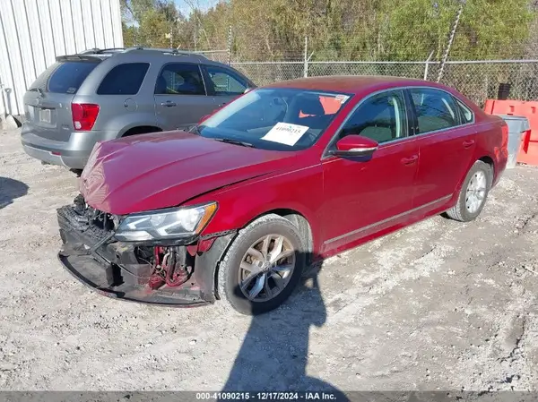 1VWAT7A35HC062529 2017 VOLKSWAGEN PASSAT - Image 2