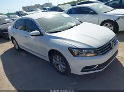 1VWAT7A35HC063504 2017 VOLKSWAGEN PASSAT