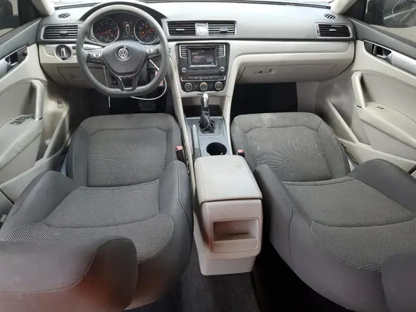 1VWAT7A35HC067150 2017 VOLKSWAGEN PASSAT - Image 8