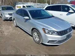 1VWAT7A35HC082411 2017 VOLKSWAGEN PASSAT