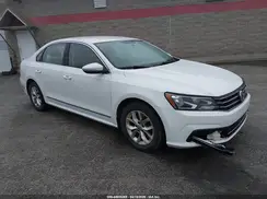 1VWAT7A35HC083168 2017 VOLKSWAGEN PASSAT