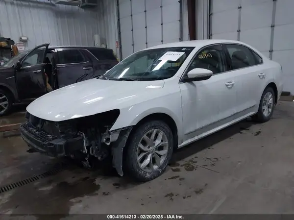 1VWAT7A36GC002905 2016 VOLKSWAGEN PASSAT - Image 2