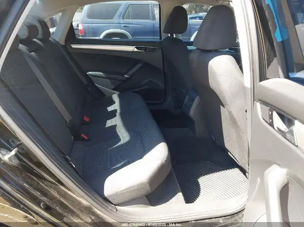 1VWAT7A36GC003794 2016 VOLKSWAGEN PASSAT - Image 8