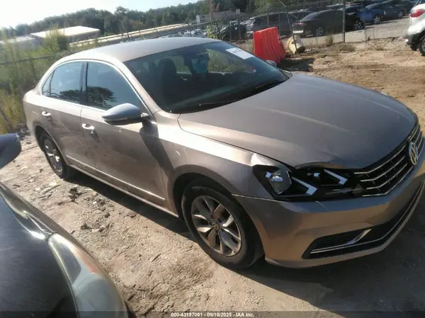 1VWAT7A36GC013144 2016 VOLKSWAGEN PASSAT - Image 1