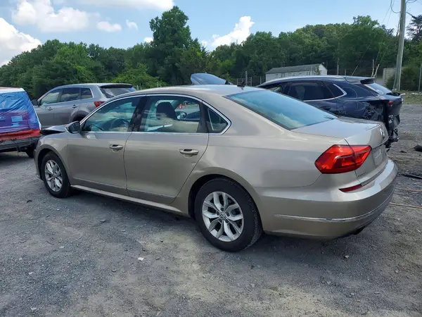 1VWAT7A36GC022040 2016 VOLKSWAGEN PASSAT - Image 2