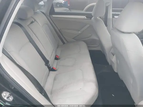 1VWAT7A36GC031112 2016 VOLKSWAGEN PASSAT - Image 8