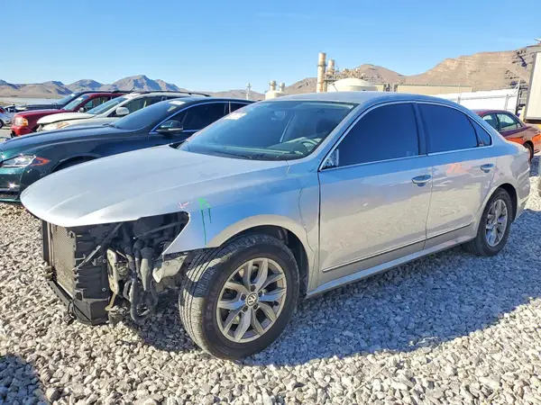 1VWAT7A36GC032664 2016 VOLKSWAGEN PASSAT - Image 1