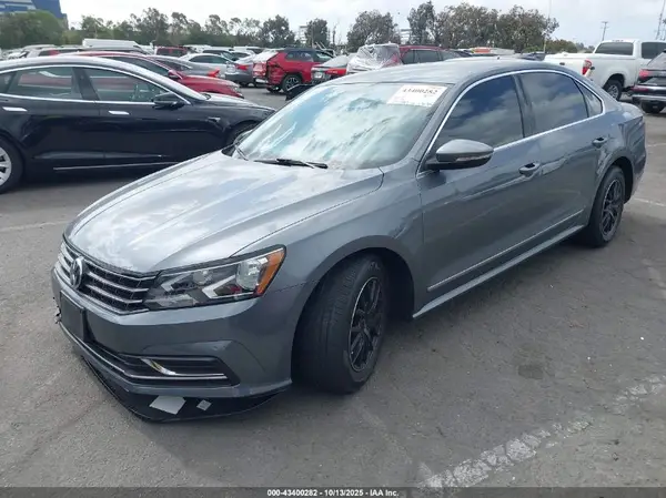 1VWAT7A36GC037069 2016 VOLKSWAGEN PASSAT - Image 2