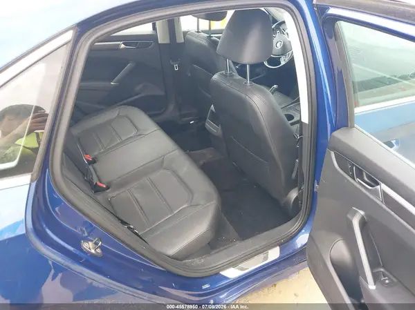 1VWAT7A36GC037508 2016 VOLKSWAGEN PASSAT - Image 8