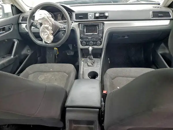 1VWAT7A36GC040506 2016 VOLKSWAGEN PASSAT - Image 8