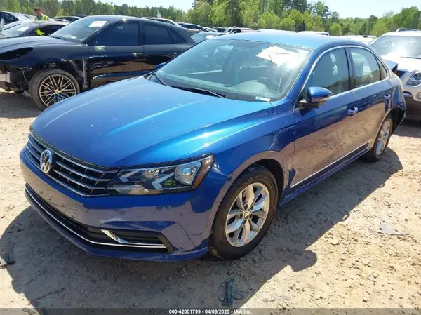 1VWAT7A36GC048458 2016 VOLKSWAGEN PASSAT - Image 2