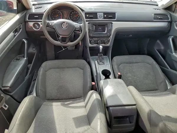 1VWAT7A36GC049805 2016 VOLKSWAGEN PASSAT - Image 8