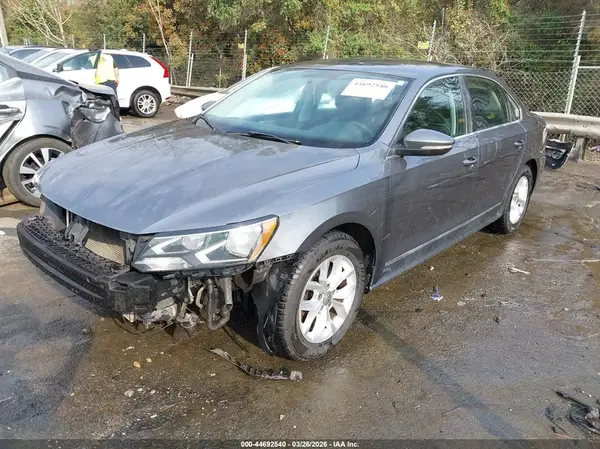 1VWAT7A36GC053708 2016 VOLKSWAGEN PASSAT - Image 2