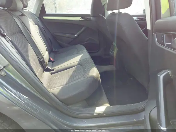 1VWAT7A36GC053708 2016 VOLKSWAGEN PASSAT - Image 8