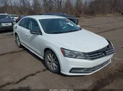 1VWAT7A36GC058021 2016 VOLKSWAGEN PASSAT