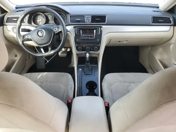 1VWAT7A36HC003571 2017 VOLKSWAGEN PASSAT - Image 8