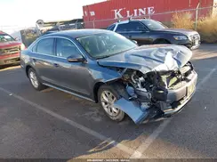 1VWAT7A36HC004025 2017 VOLKSWAGEN PASSAT