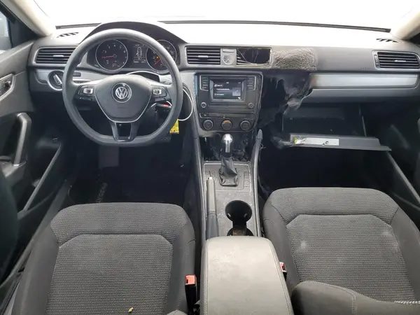 1VWAT7A36HC012688 2017 VOLKSWAGEN PASSAT - Image 8