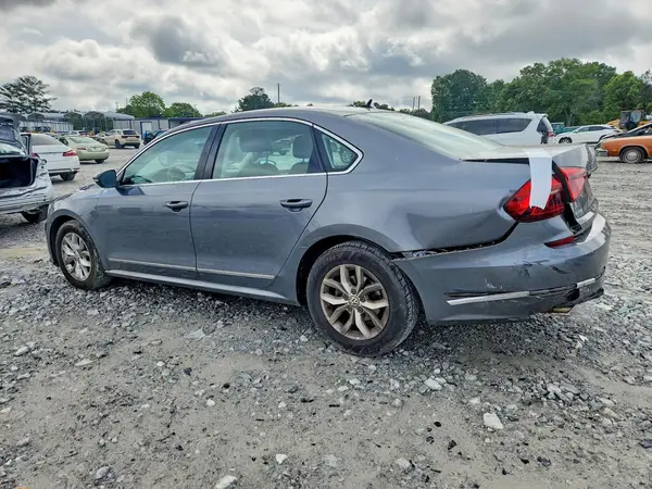 1VWAT7A36HC012724 2017 VOLKSWAGEN PASSAT - Image 2