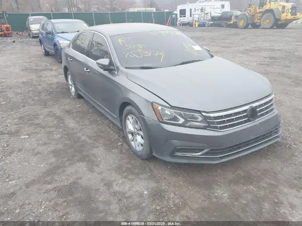 1VWAT7A36HC016658 2017 VOLKSWAGEN PASSAT - Image 1