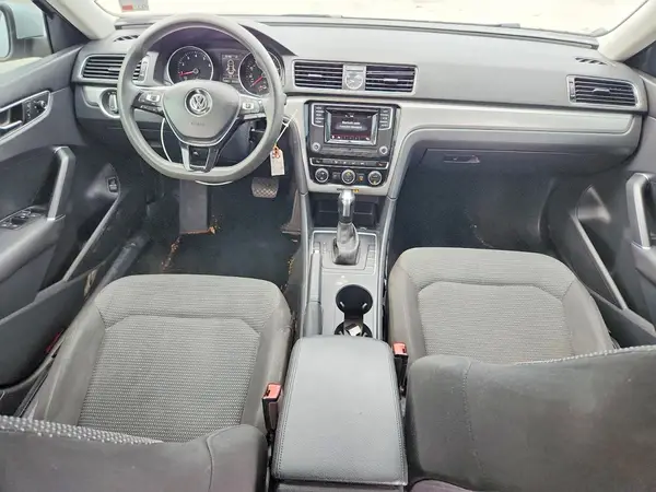 1VWAT7A36HC031497 2017 VOLKSWAGEN PASSAT - Image 8