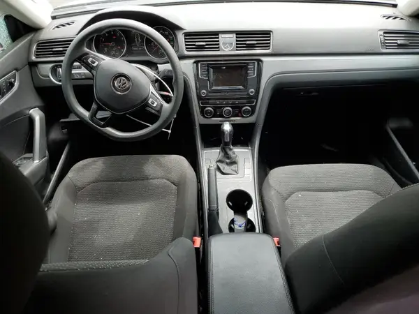 1VWAT7A36HC032066 2017 VOLKSWAGEN PASSAT - Image 8