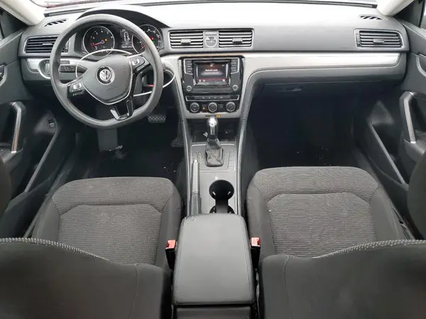 1VWAT7A36HC040829 2017 VOLKSWAGEN PASSAT - Image 8
