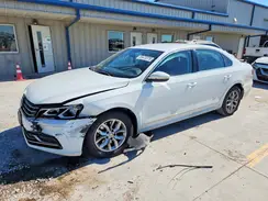 1VWAT7A36HC048977 2017 VOLKSWAGEN PASSAT