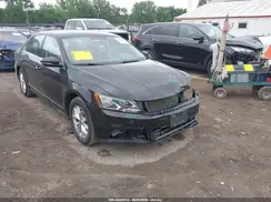 1VWAT7A36HC049322 2017 VOLKSWAGEN PASSAT
