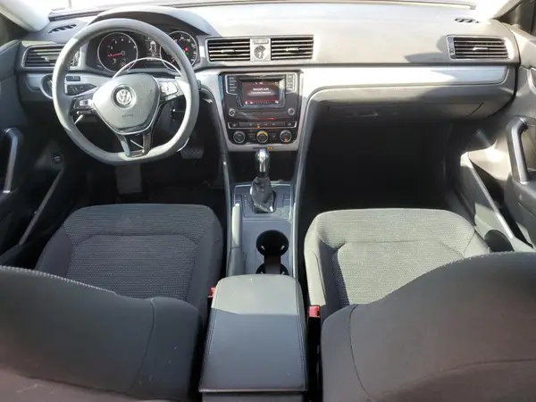 1VWAT7A36HC074740 2017 VOLKSWAGEN PASSAT - Image 8