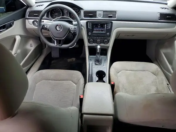 1VWAT7A36HC080523 2017 VOLKSWAGEN PASSAT - Image 8