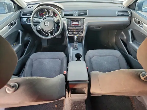 1VWAT7A36HC085513 2017 VOLKSWAGEN PASSAT - Image 8