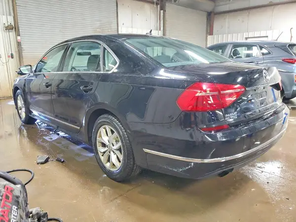 1VWAT7A37GC007871 2016 VOLKSWAGEN PASSAT - Image 2