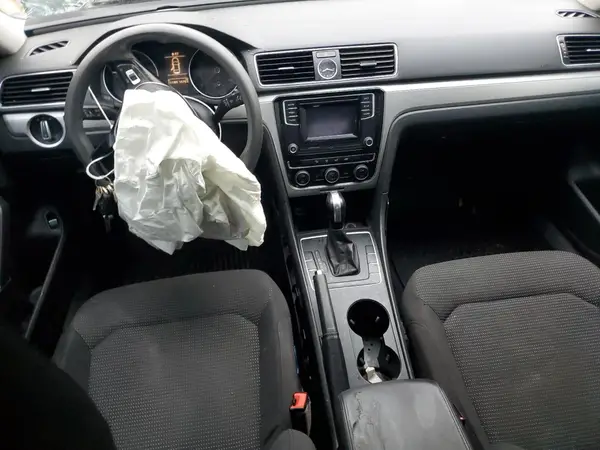 1VWAT7A37GC017073 2016 VOLKSWAGEN PASSAT - Image 8