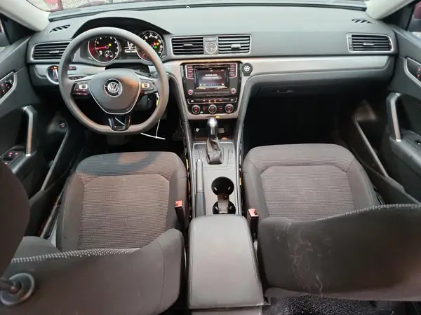 1VWAT7A37GC017235 2016 VOLKSWAGEN PASSAT - Image 8